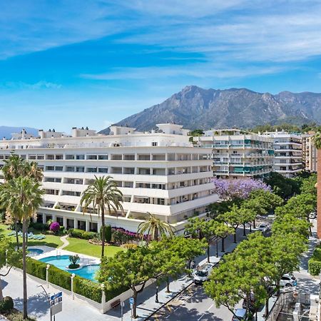 Beach Front Apartment With Pool Marbella Bagian luar foto
