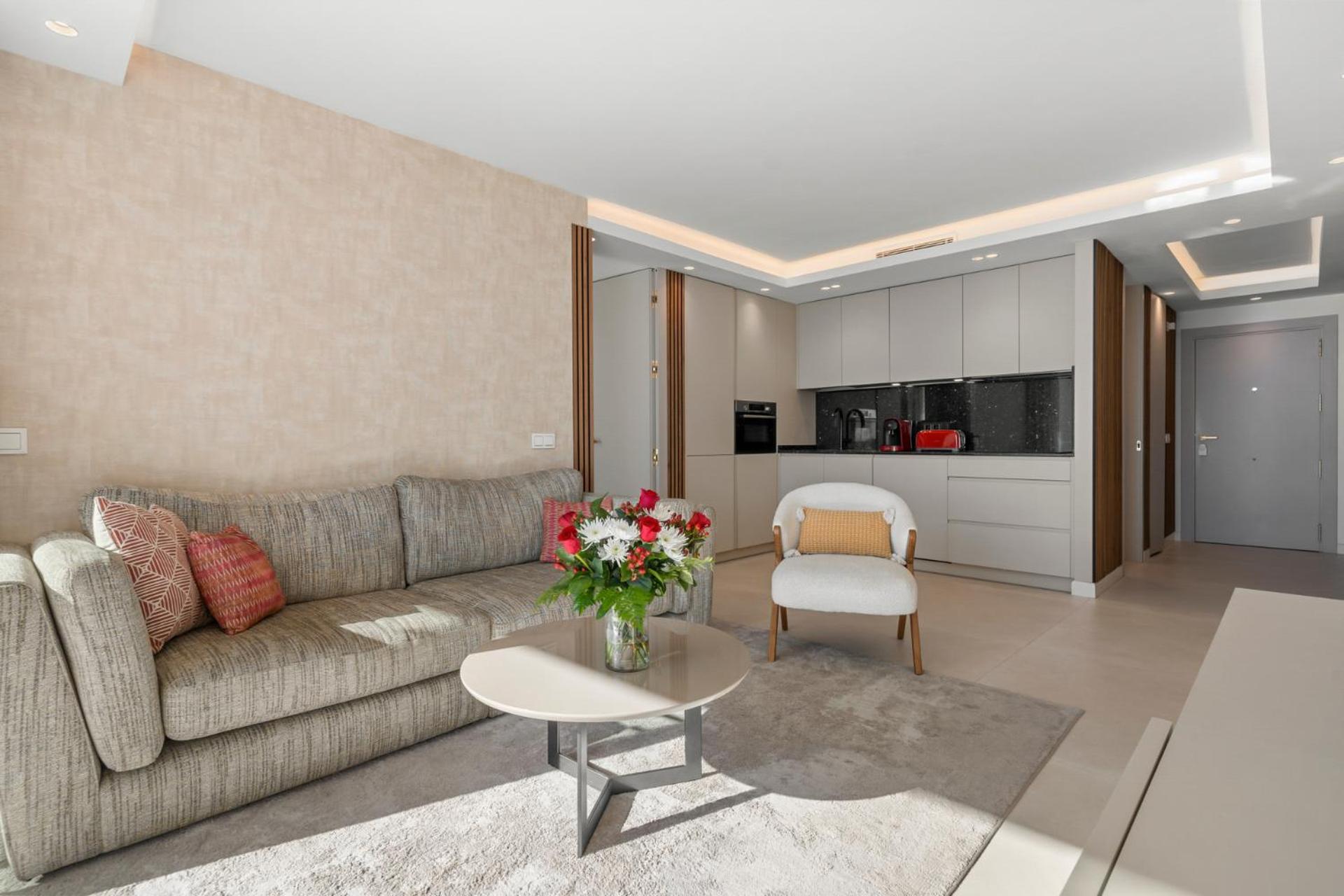 Beach Front Apartment With Pool Marbella Bagian luar foto