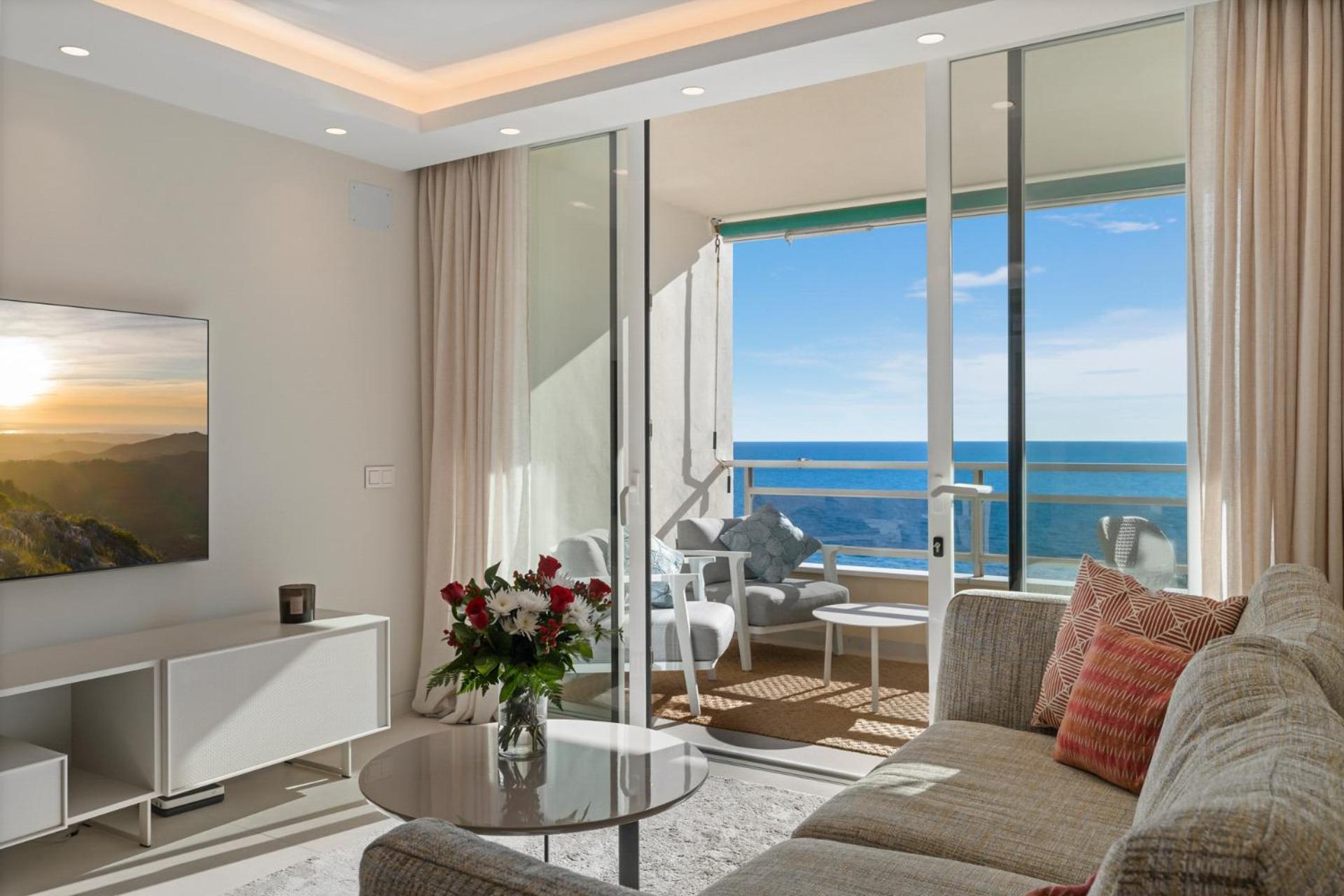 Beach Front Apartment With Pool Marbella Bagian luar foto