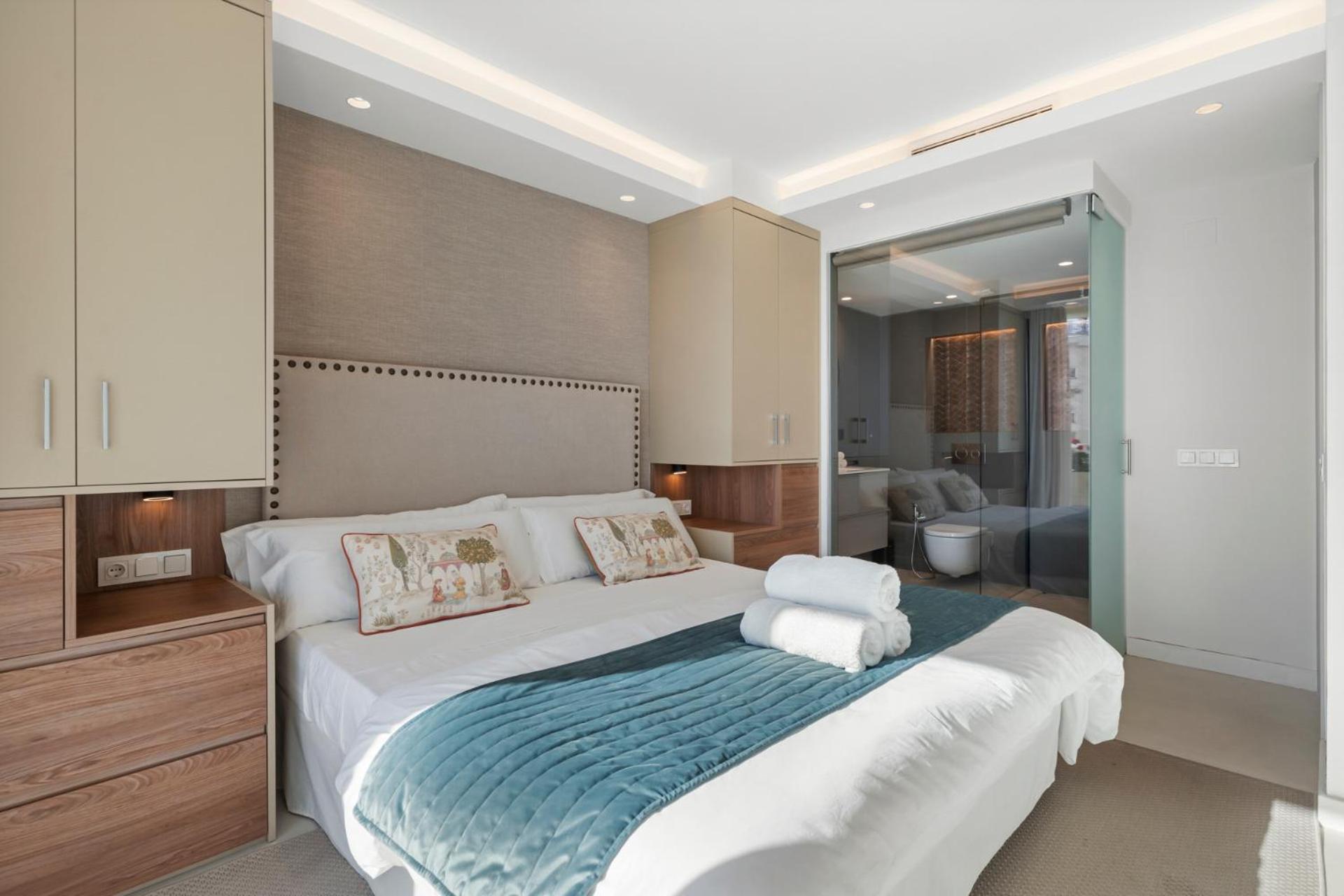 Beach Front Apartment With Pool Marbella Bagian luar foto